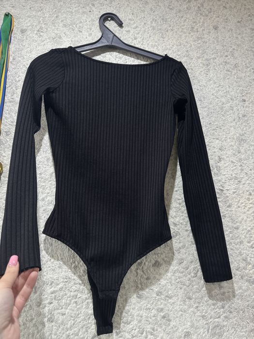 Боді з відкритою спиною zara