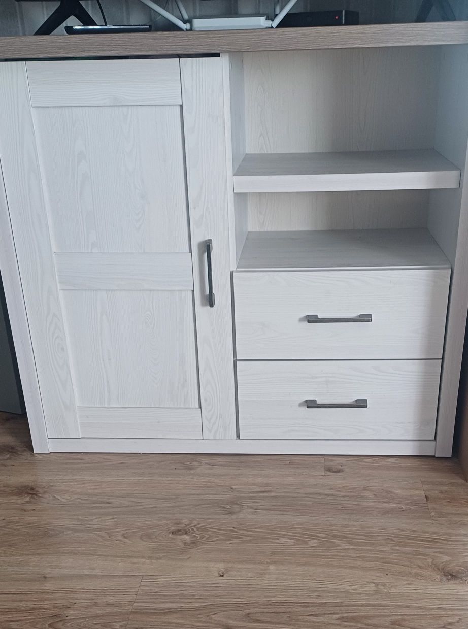 Solidny zestaw Mebli BRW + Łóżko sypialniane GRATIS