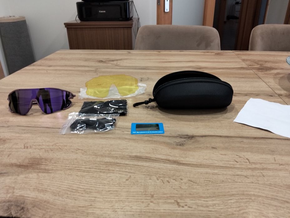 Vendo óculos de ciclismo novos nunca usados