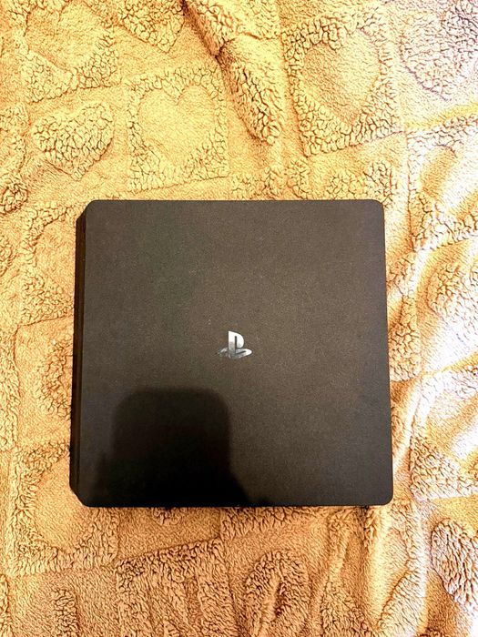 Playstation 4 - Em Otimo Estado