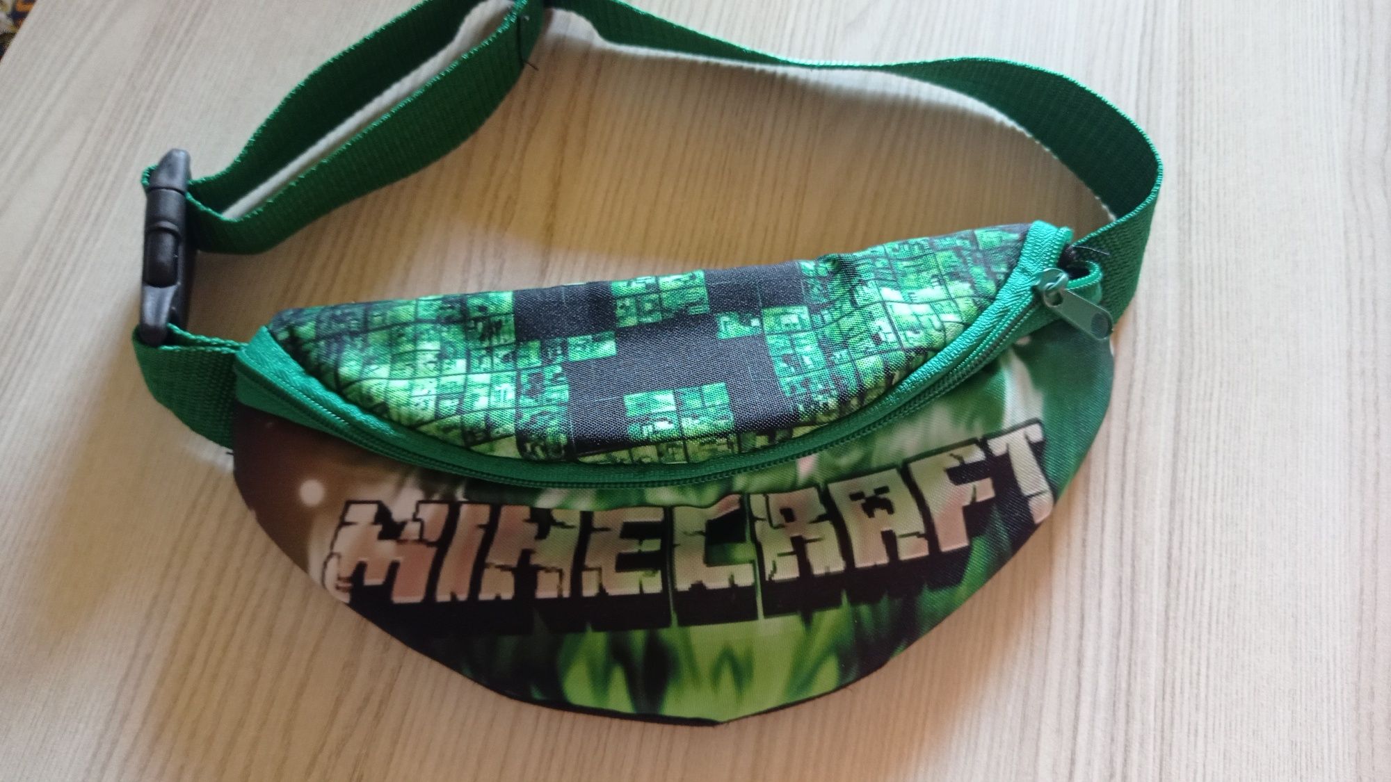 Nerka saszetka torba Minecraft / pojemna, dwie kieszenie / super stan