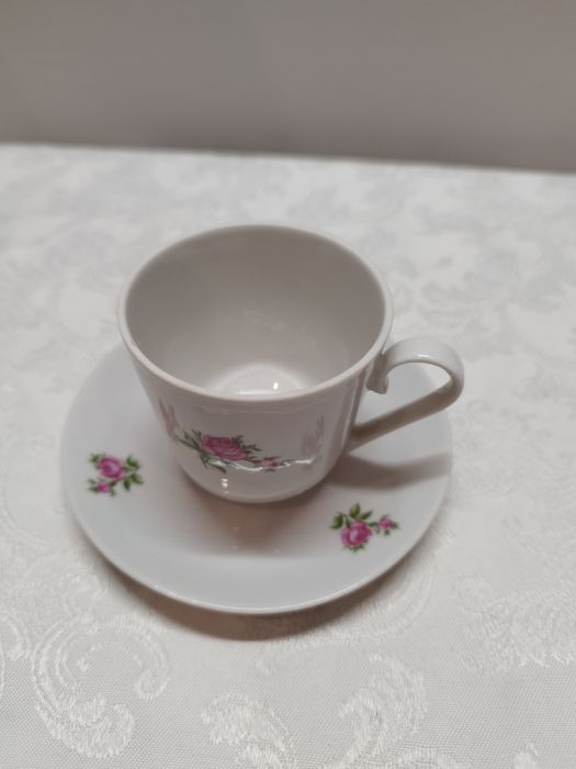 Filiżanka porcelanowa Kahla róże