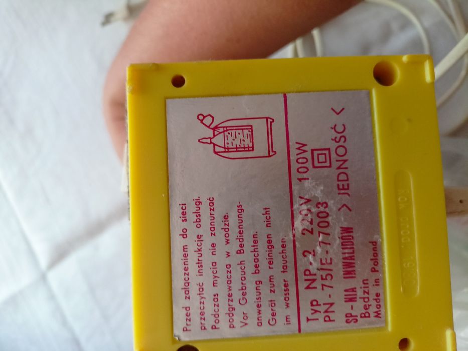 Podgrzewacz do butelek z termoregulatorem bobas PRL