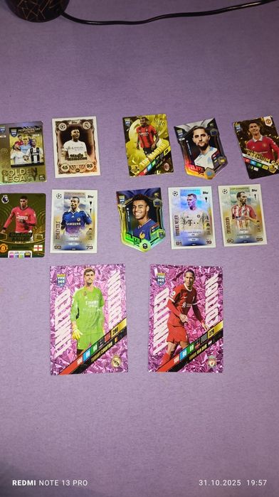 Sprzedam karty piłkarskie
