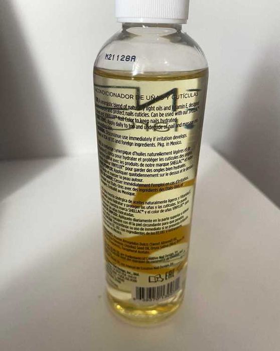 CND Olejek do paznokci Solar Oil Cabinet (1 x 118 ml).