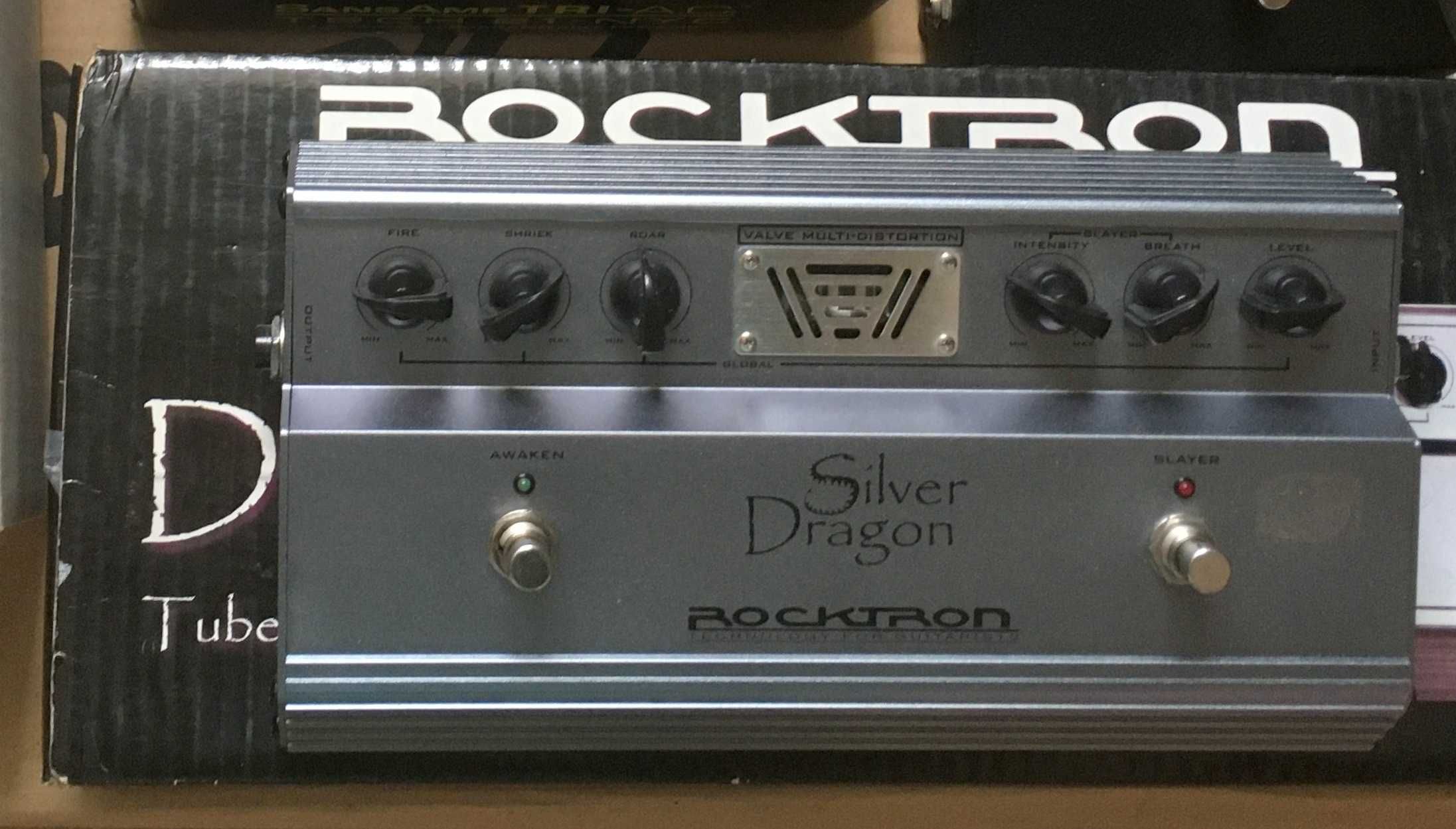 Гитарная педаль на лампе 12АХ7 мультидисторшен  ROCKTRON Silver Dragon