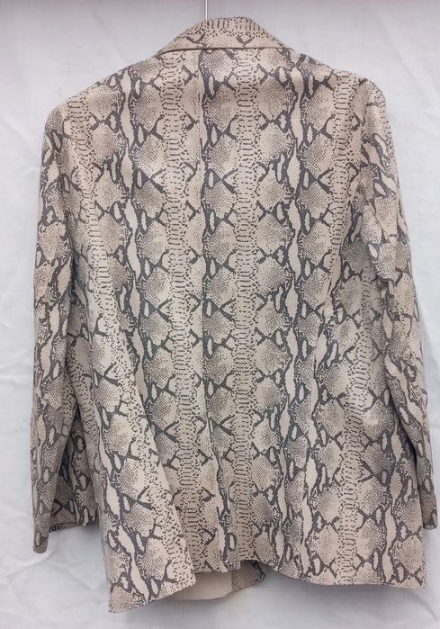 Пиджак  кожа питона,натуральная.