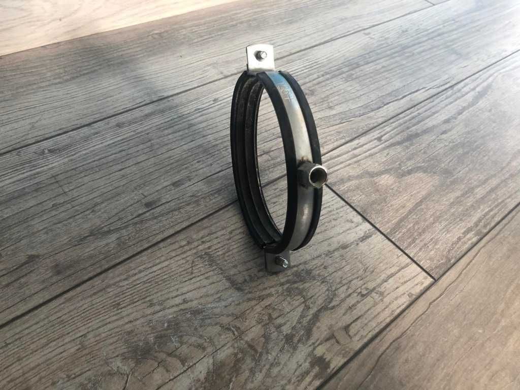 Obejma z uszczelką gumową 125 mm rura spiro