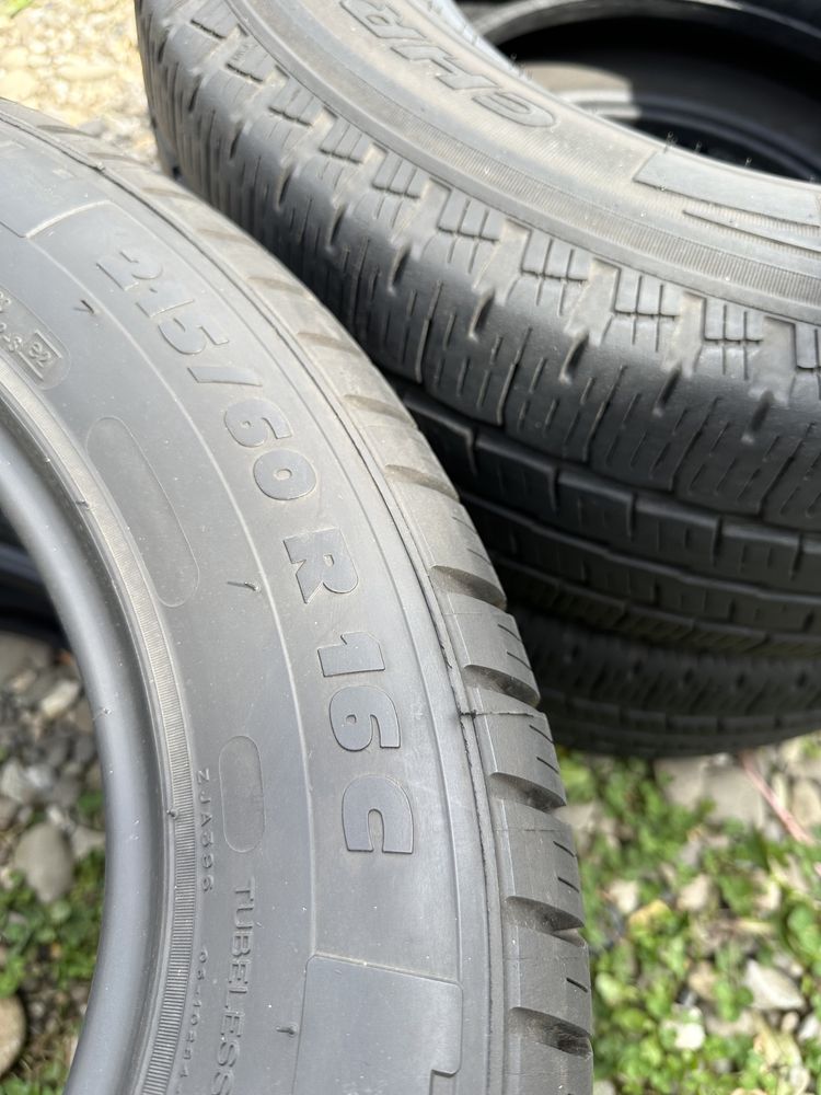 215/60/16c Michelin Agilis 51