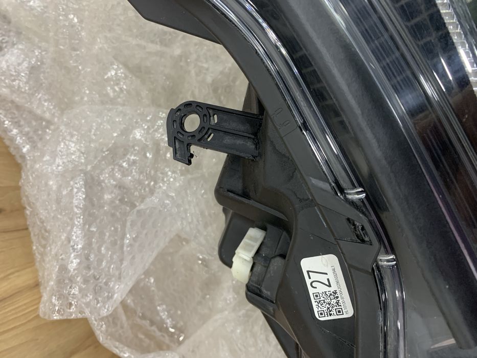 Фара левая правая Subaru Outback Legacy B16 2020 2021 2022