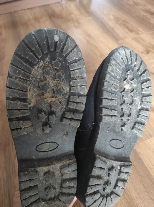 Buty ocieplane dla chłopca 35