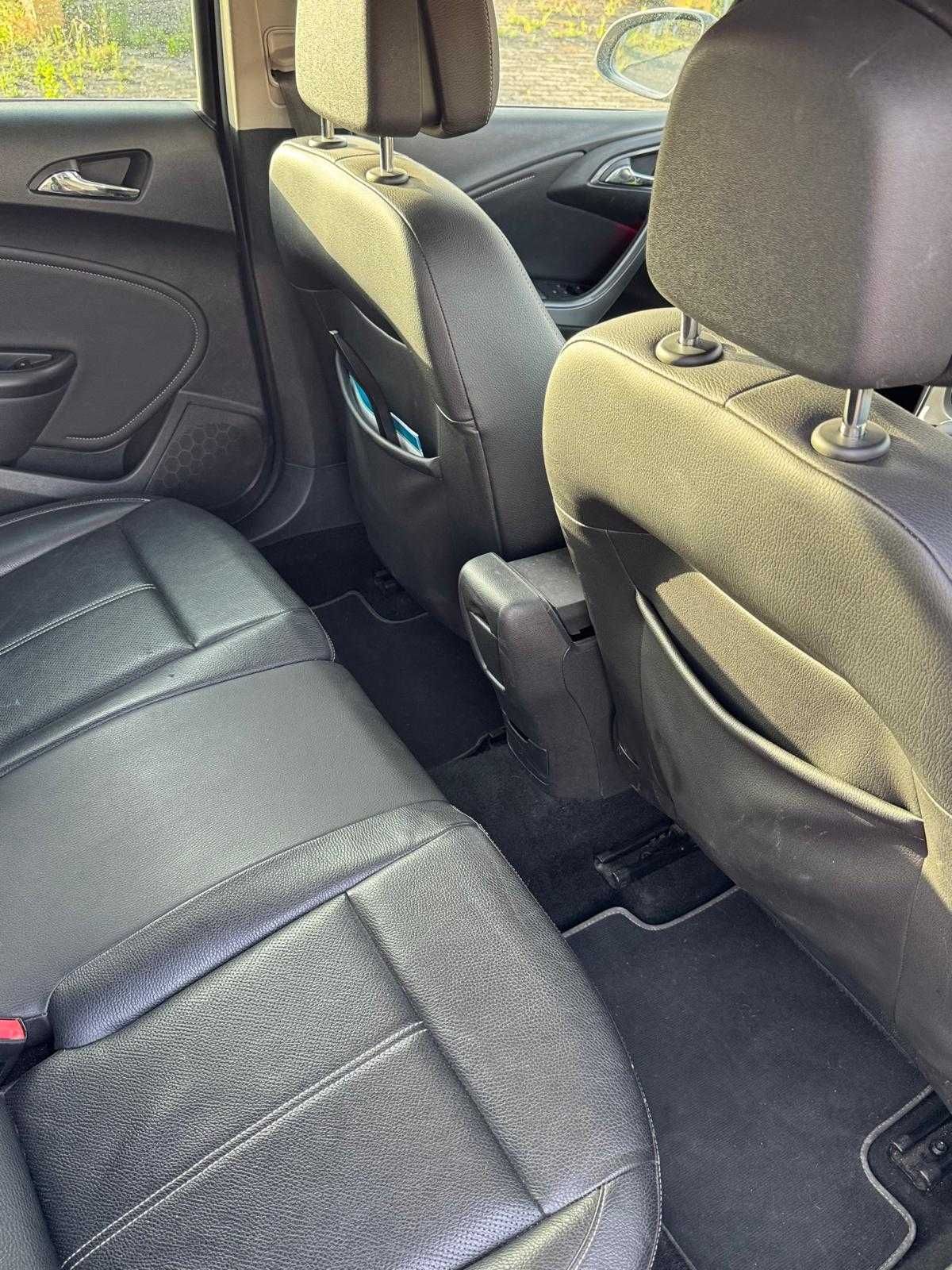 Astra J 2.0 Cdti Cx. Automática