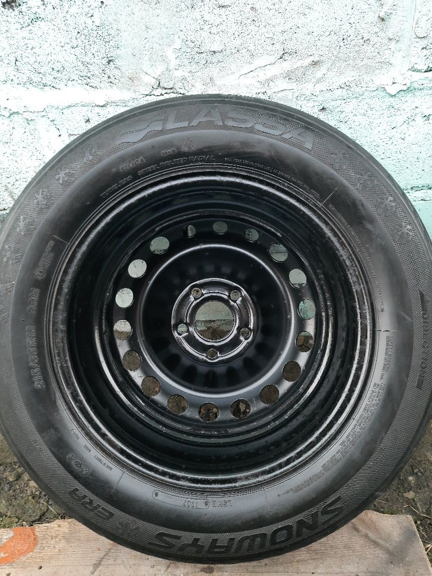 Колесо  LASSA 215/65R16