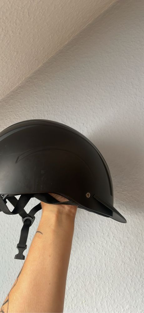 Kask jezdziecki