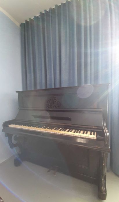 Sprzedam pianino
