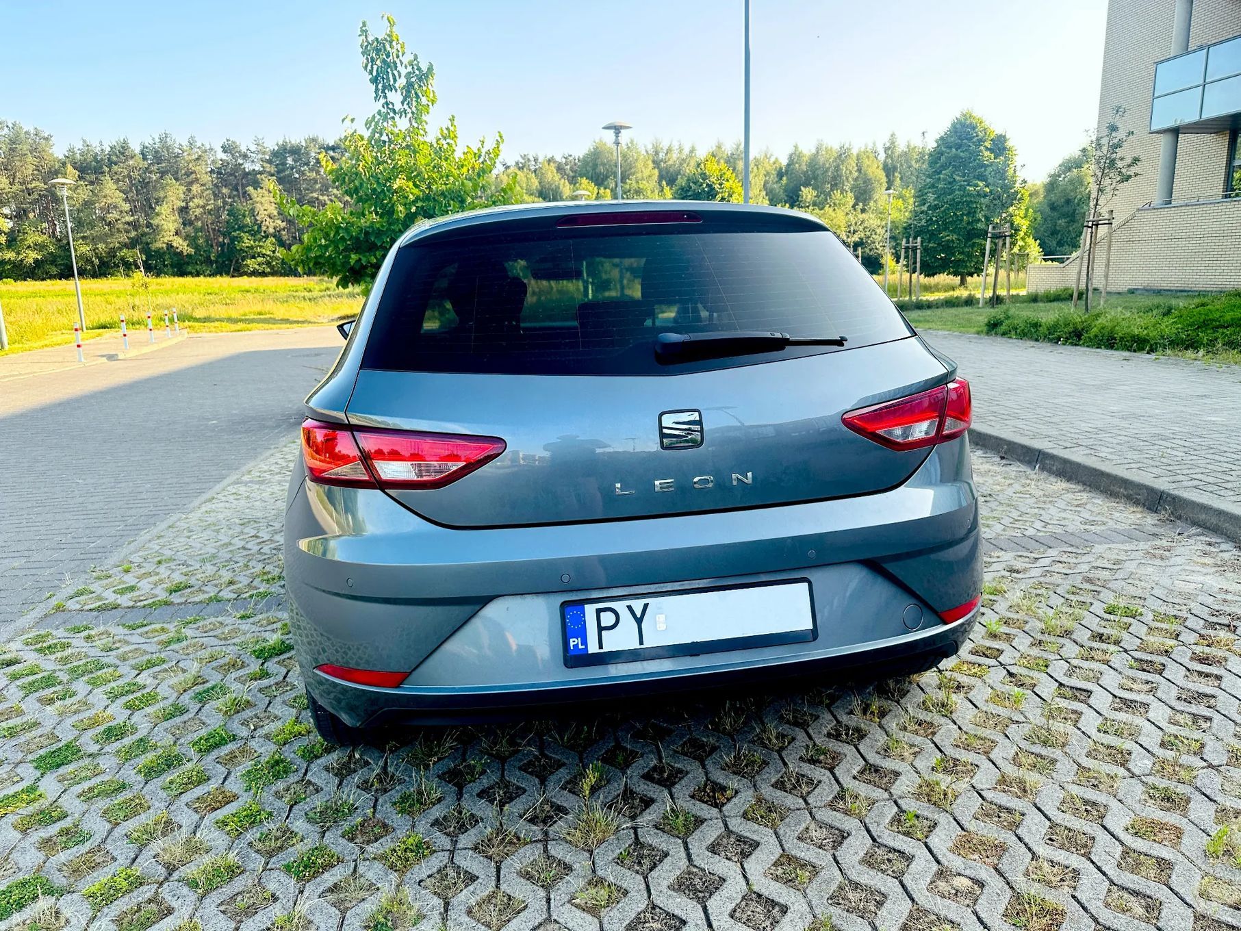 Seat Leon 1.2 TSI (ea211 na pasku rozrządu), bezwypadkowy, fabryczny lakier