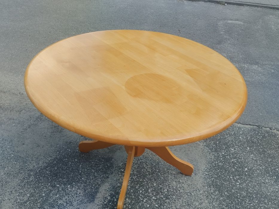 Stół okrągły drewniany