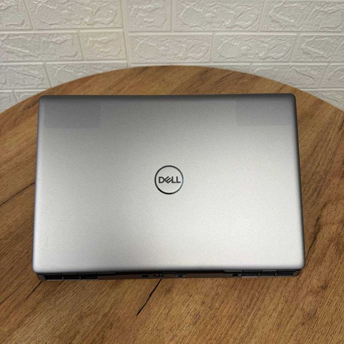 Dell Precision 7550  i5-10400H 32GB 1TB SSD Quadro T1000
