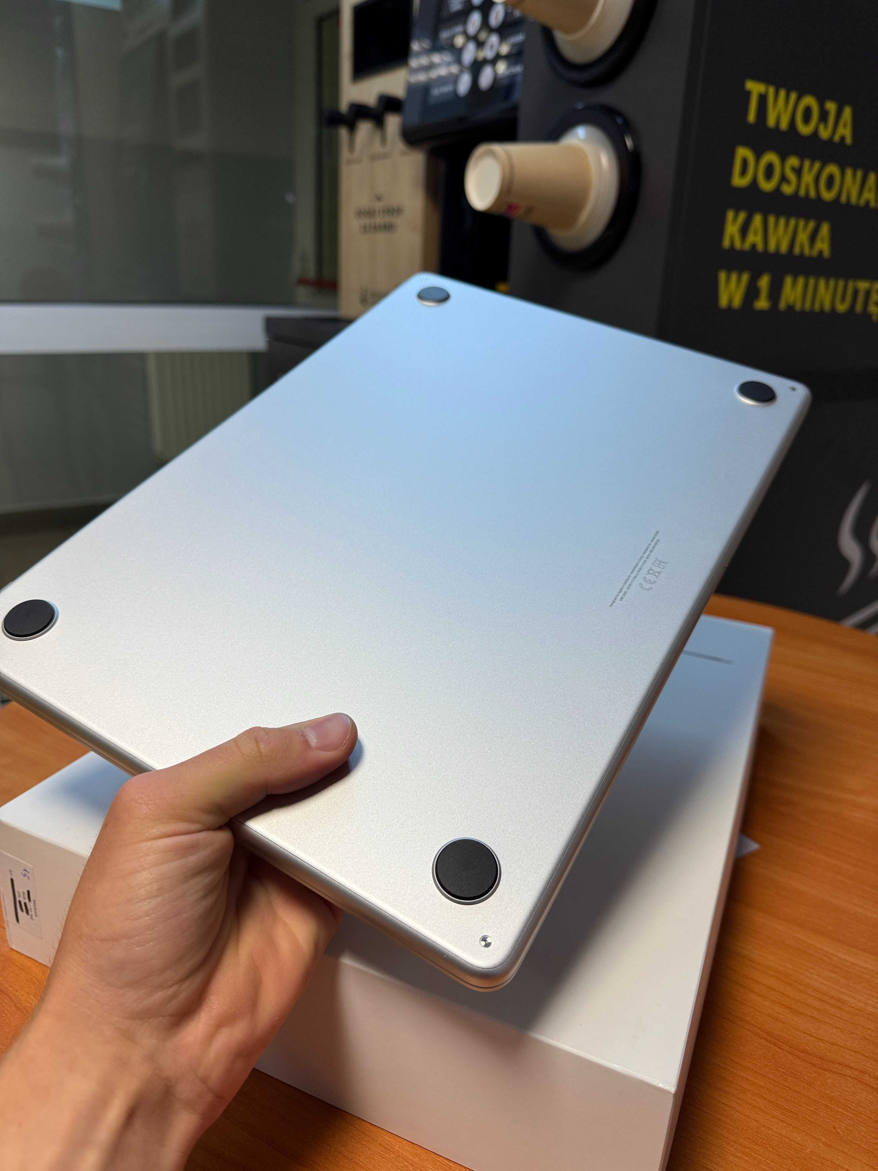 Apple Macbook Air M2 15 - Wrocław