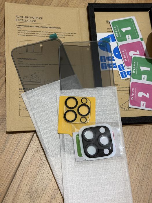 Vendo material iphone 12 pro max. Capas e protetores de camera em acri