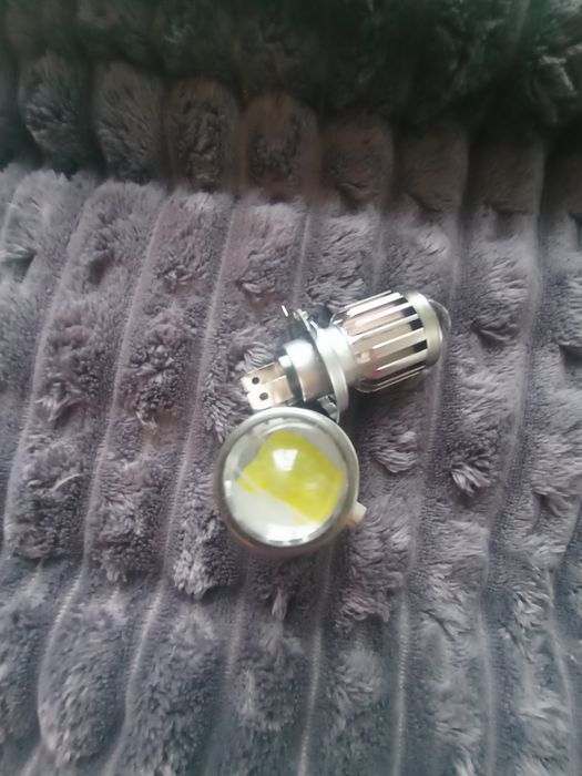 Лінзована led лампа H4