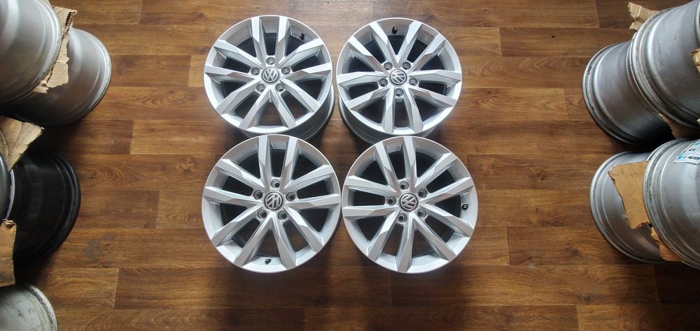 Диски 5 112 R16 Volkswagen оригінал 6,5J ET41, ЦО 57,1