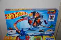 nowy duzy tor HOT WHEELS + samochod