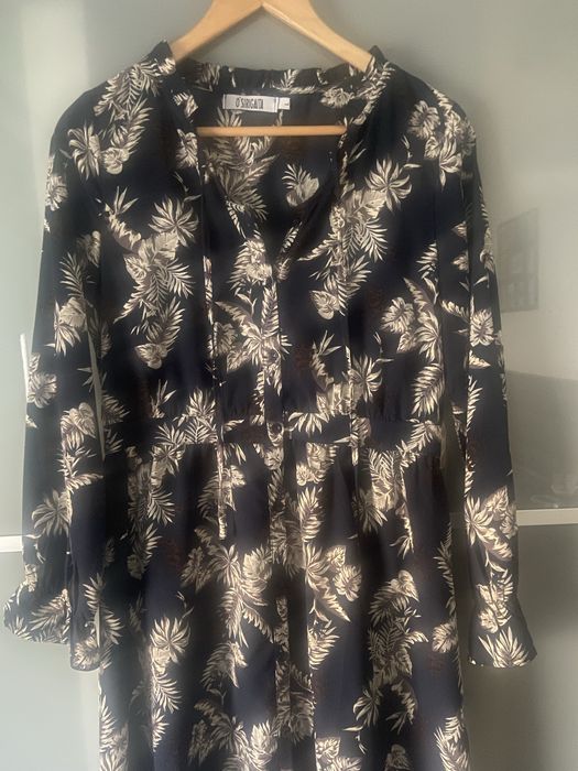 Vestido comprido manga comprida com folho