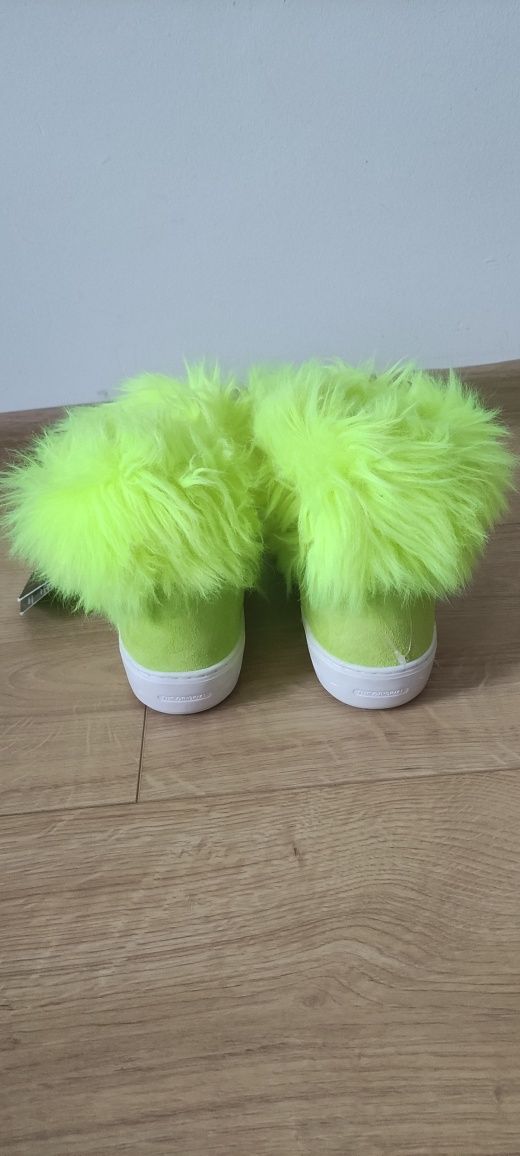 Moon Boot zamszowe