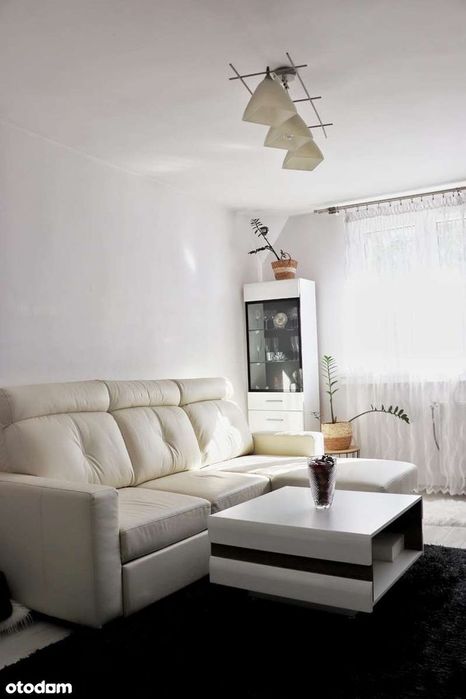 Przytulne dwupokojowe mieszkanie z balkonem i pełnym wyposażeniem