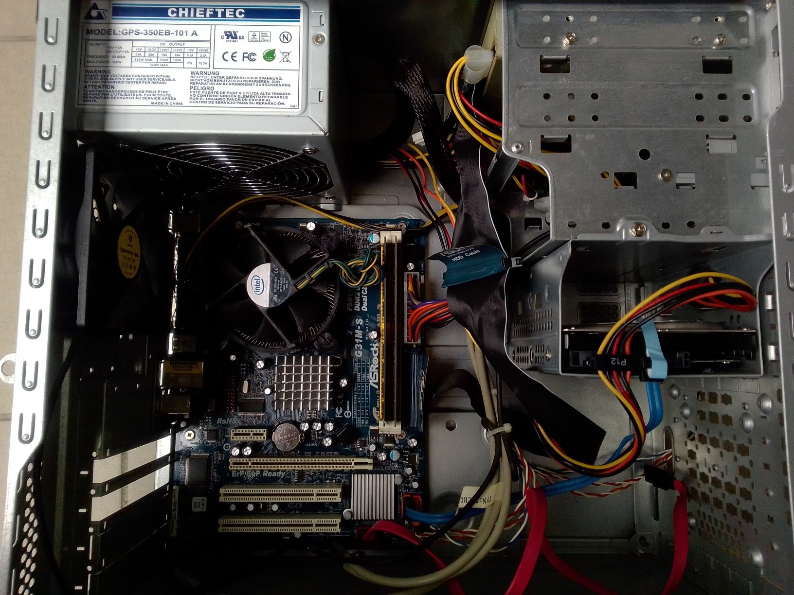 Komputer z Ms Office 2007 Retro PC Vobis Core2Quad Q9400