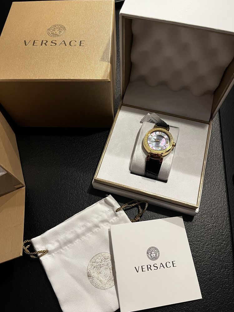 Versace Leda zloty skora VNC20 0017 zegarek z masa perlowa