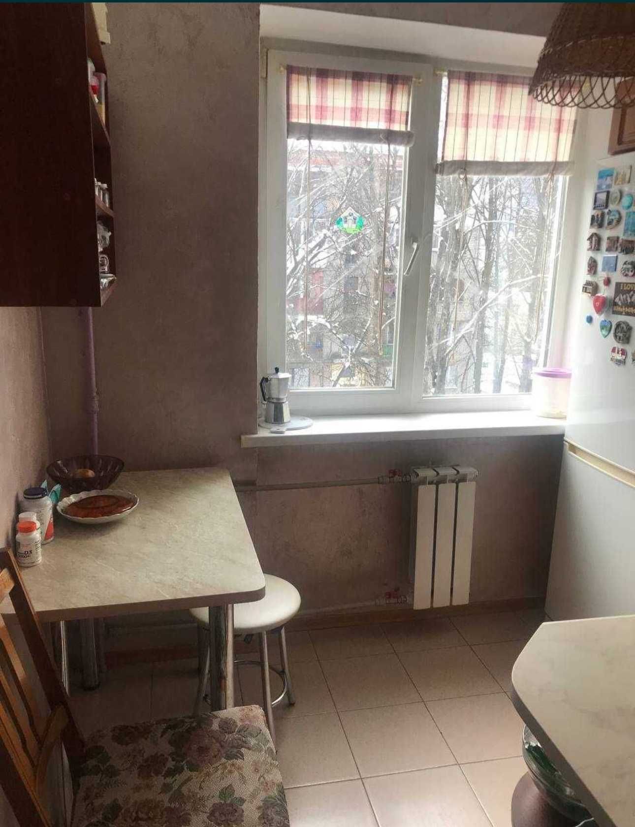 Продам 2комн.квартиру метро Ботанический сад.пр.Науки.Е-відновлення