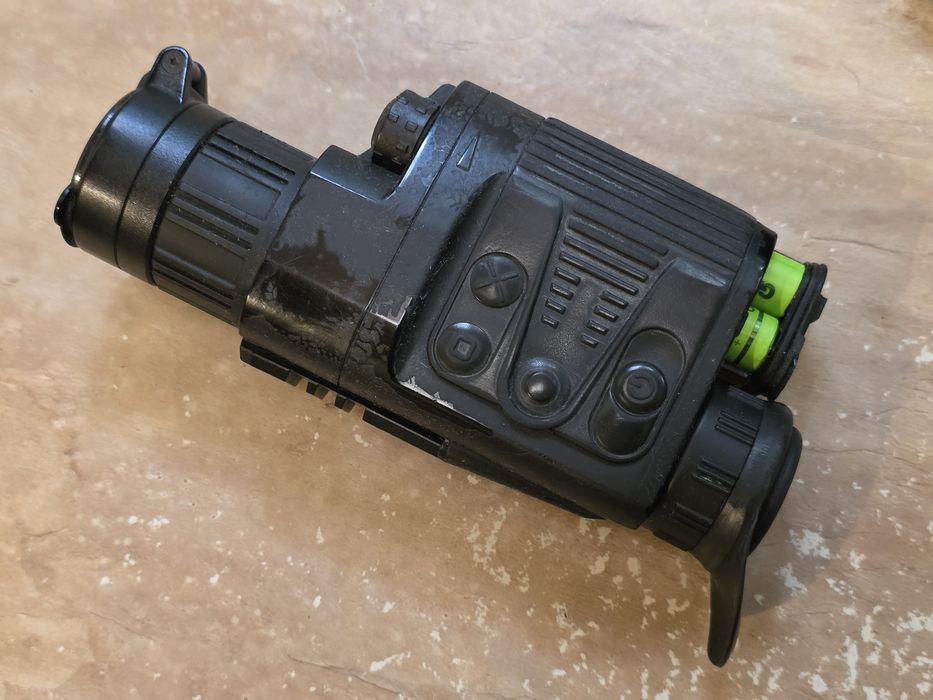 Тепловизор Pulsar Quantum Lite XQ30V с объективом от HD38S (F38/0,8)