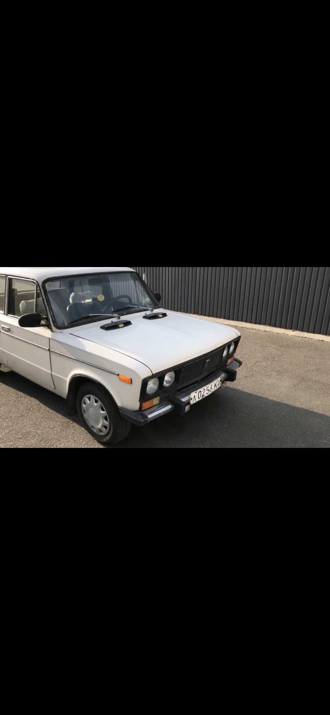 Автомобіль ВАЗ 21063