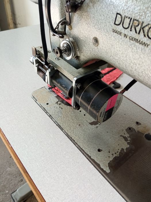 Máquina Zig zag durkopp