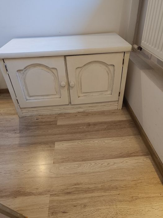 Komody dwie drewniane