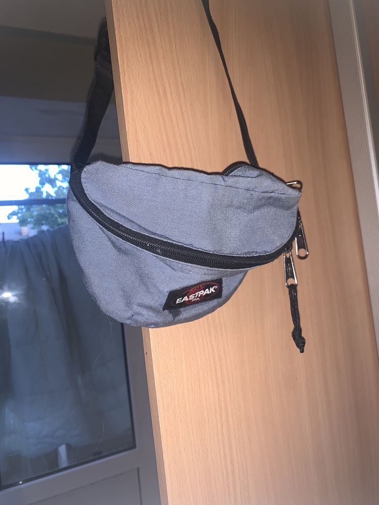 Сумка Бананка eastpak