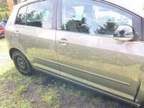 Drzwi Vw Golf V Plus Prawa Strona Igly 08-13 Kod Lakieru LA8X