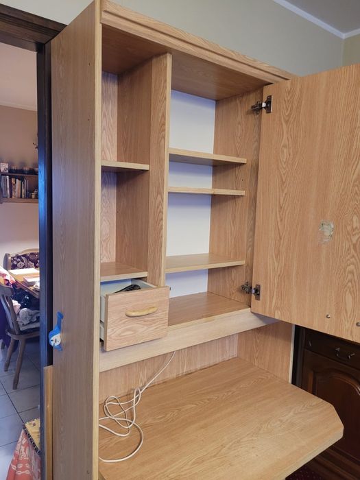 Mebloscianka z biurkiem