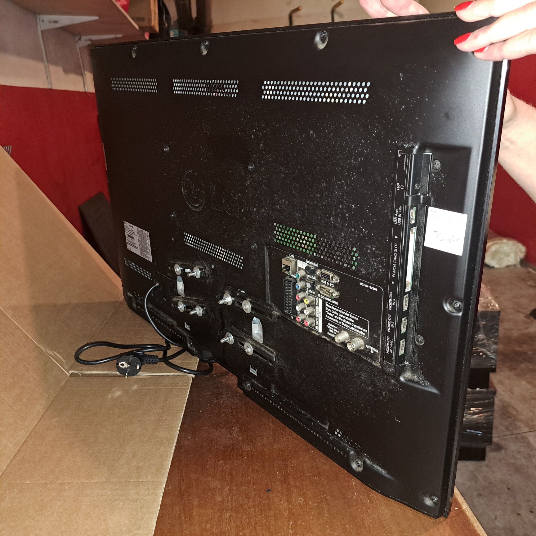 Vendo Tv LCD LG 30'