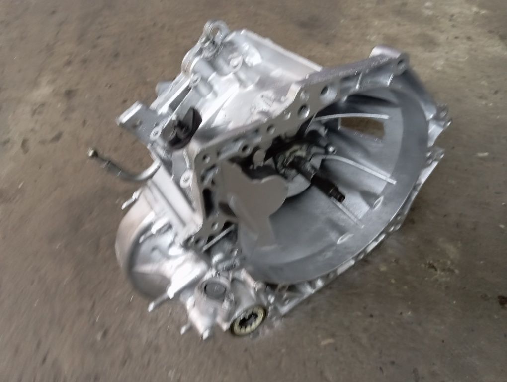 Skrzynia bieg. DP35,DP75,DP33, DM69 Peugeot Expert, Citroen Jumpy,