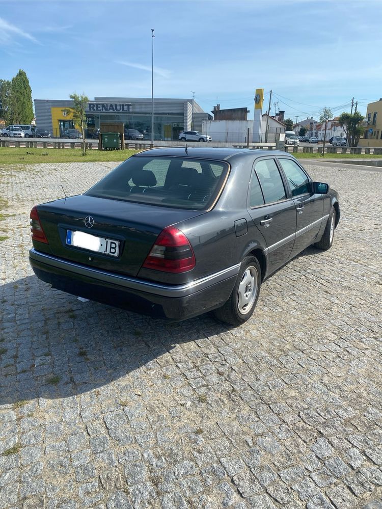 Mercedes C250 150cv