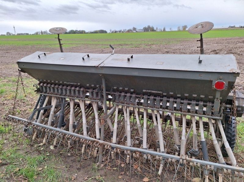 Siewnik Poznaniak, Pług Unia Ibis