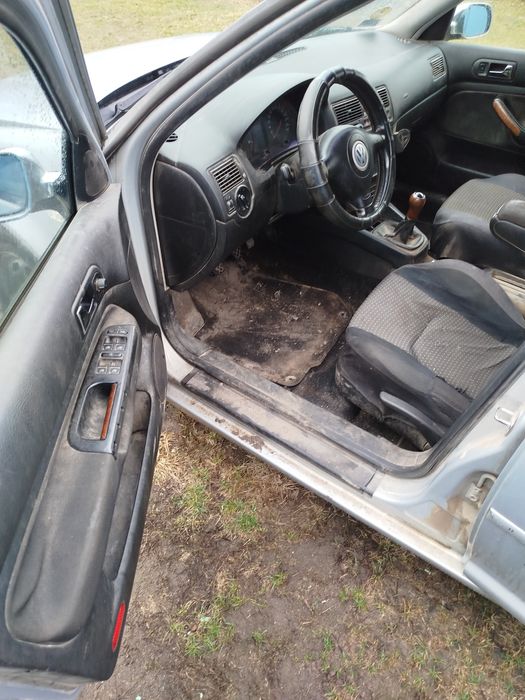 Części VW Bora 1,9 TDI 2000r