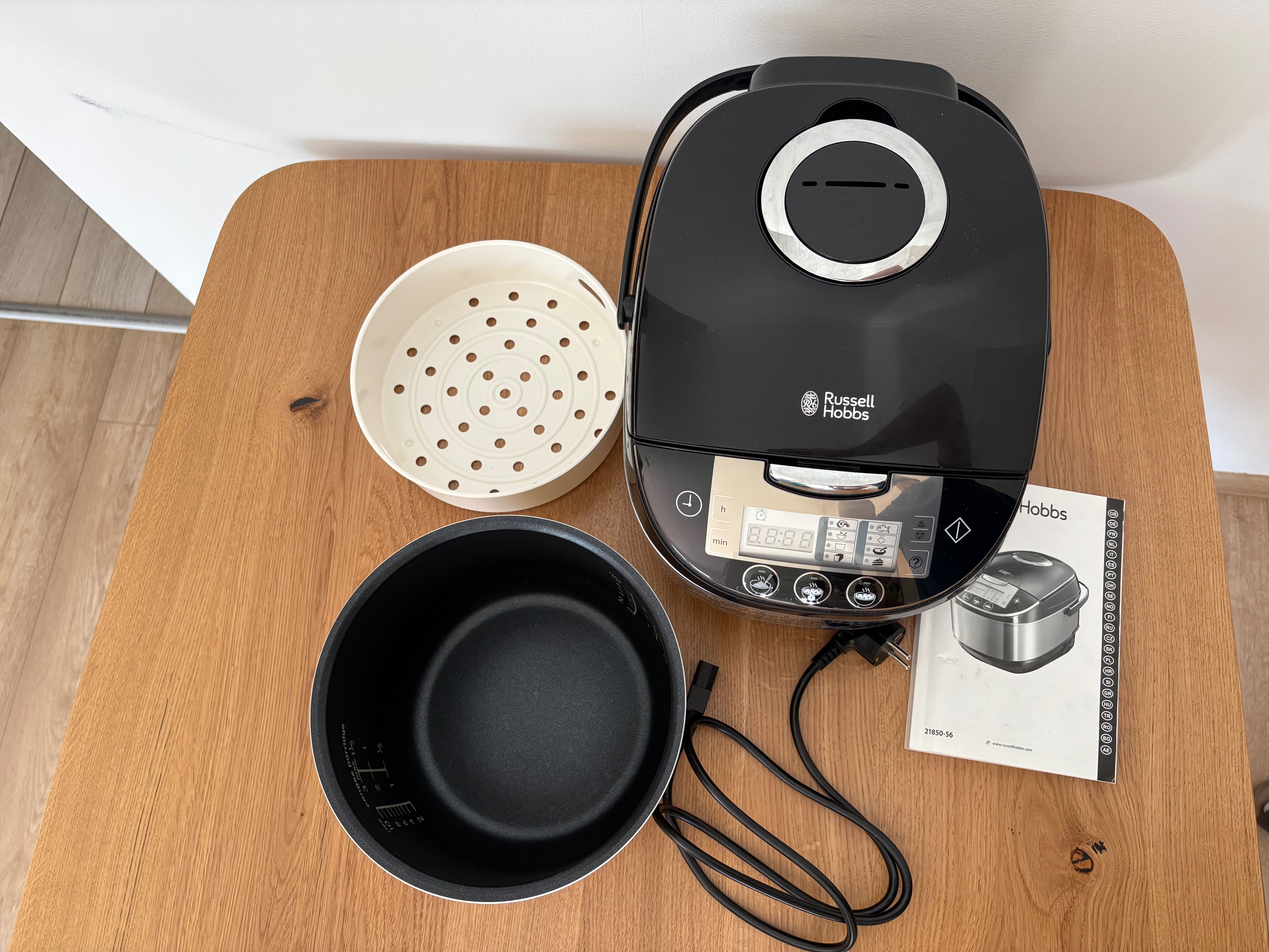Multicooker Russell Hobbs - 11 programów, 5L, bardzo dobry stan!