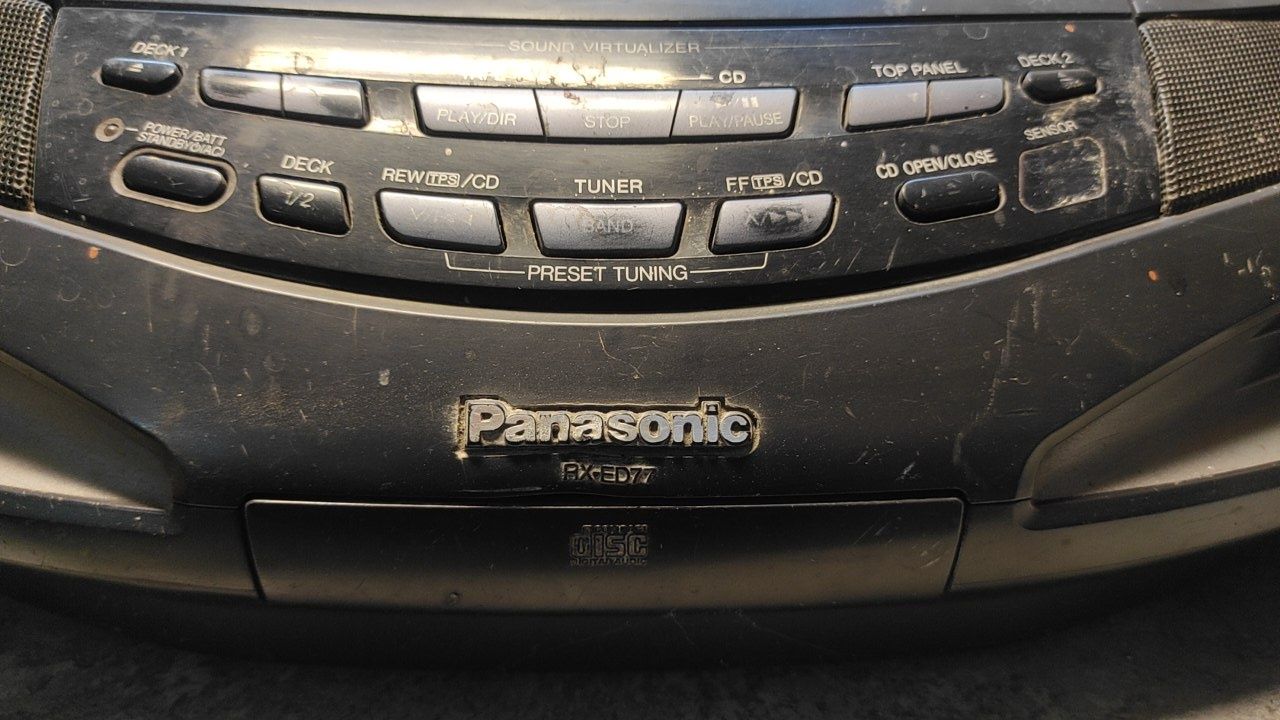 Panasonic RX-ED77 Cobra.