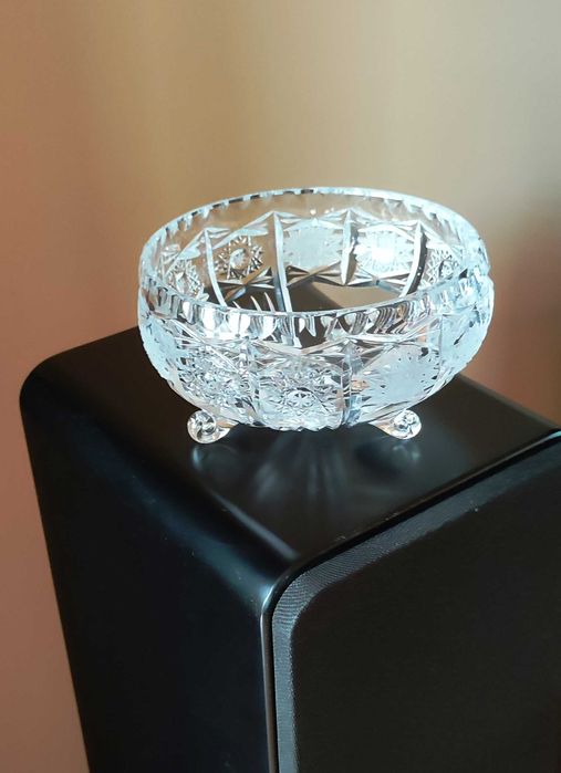 Kryształowa salaterka, owocarka, miska na trzech nóżkach, PRL, vintage