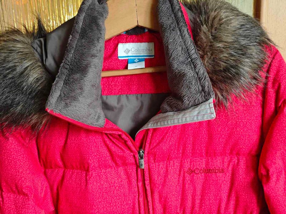 Продам жіночий пуховик Columbia розмір XL