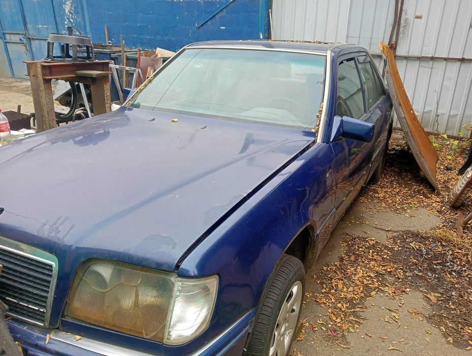 Продам Мерседес W124